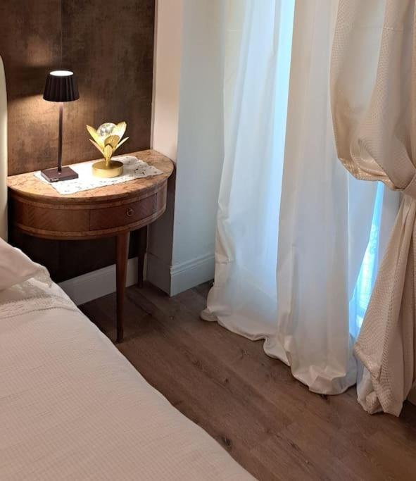 Centro Storico, Centralissimo Luxury Smeraldo Suite Doccia Idromassaggio ,Paniere Gratuito Con Piccola Colazione Равенна Екстер'єр фото