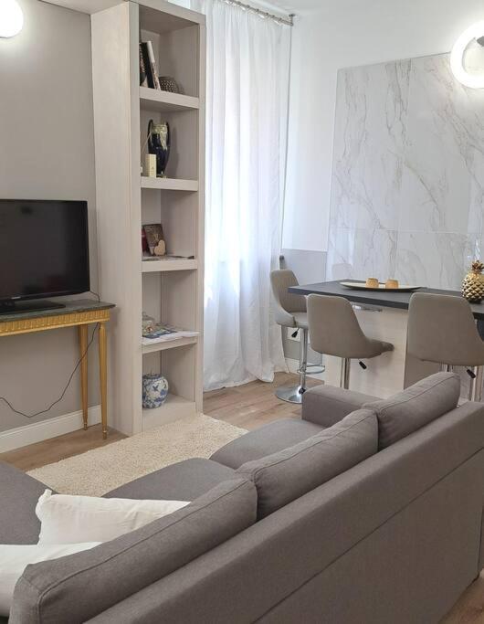 Centro Storico, Centralissimo Luxury Smeraldo Suite Doccia Idromassaggio ,Paniere Gratuito Con Piccola Colazione Равенна Екстер'єр фото